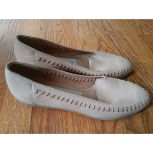 Naturalizer loafers with wedge heel